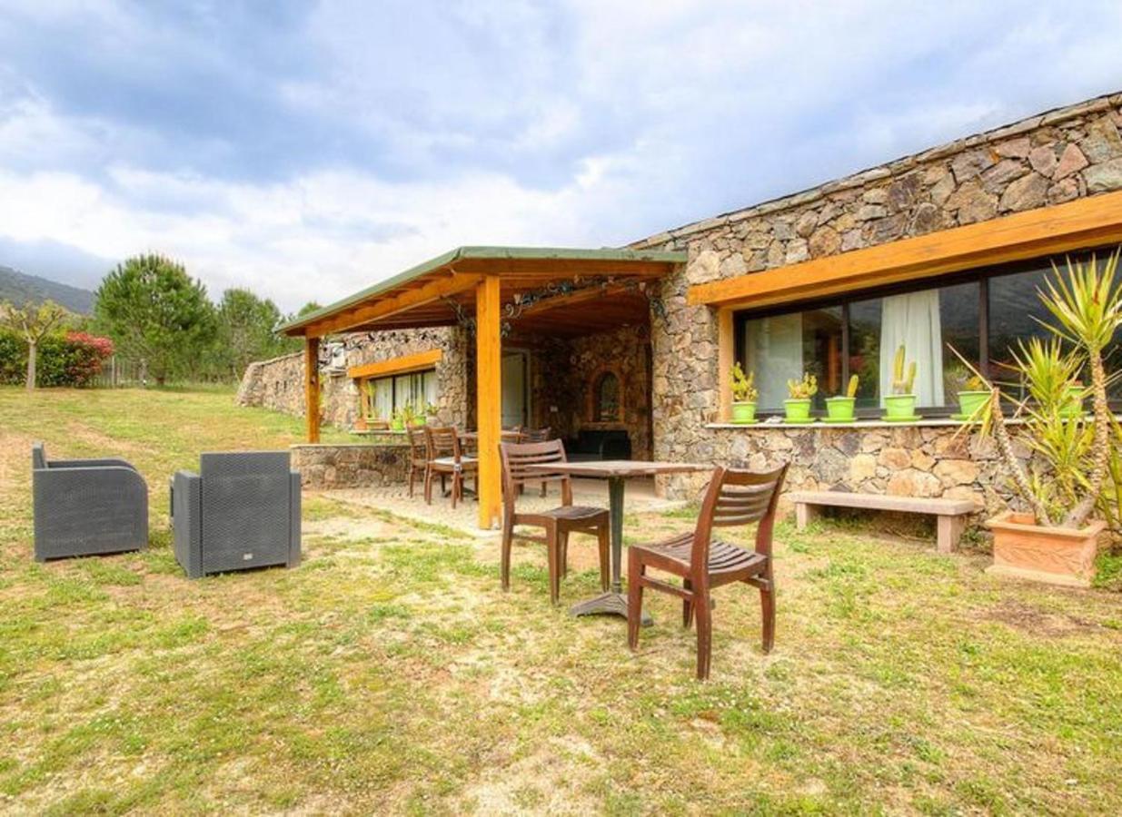 Studio avec jardin amenage et wifi a Moltifao Esterno foto